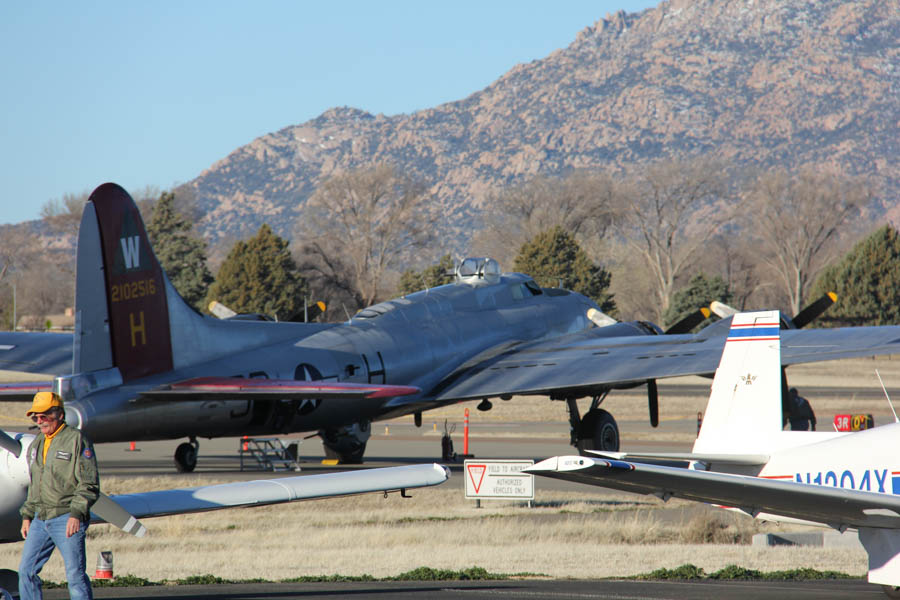 Hans and John go flying in a B-17 flight 2/4/2017