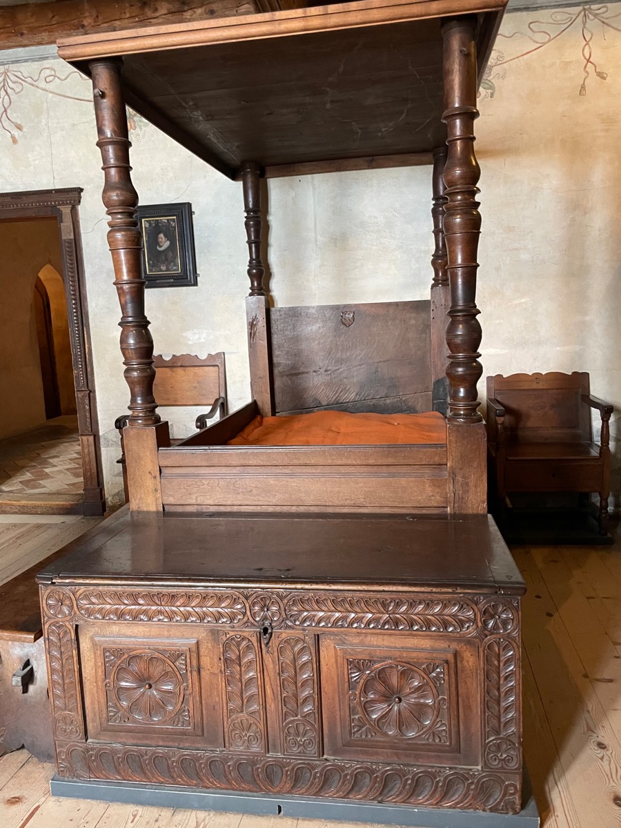 2025-08 Bob & Donna Go To Europe