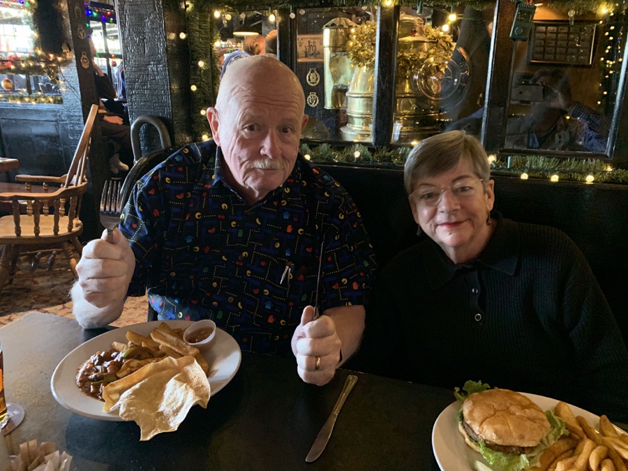 DIning at the Old Ship with the Finch's