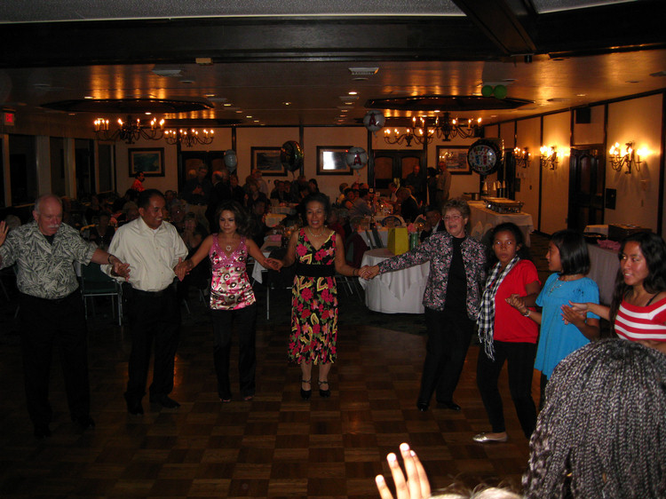 San Pedro Dancing 10-12-2009