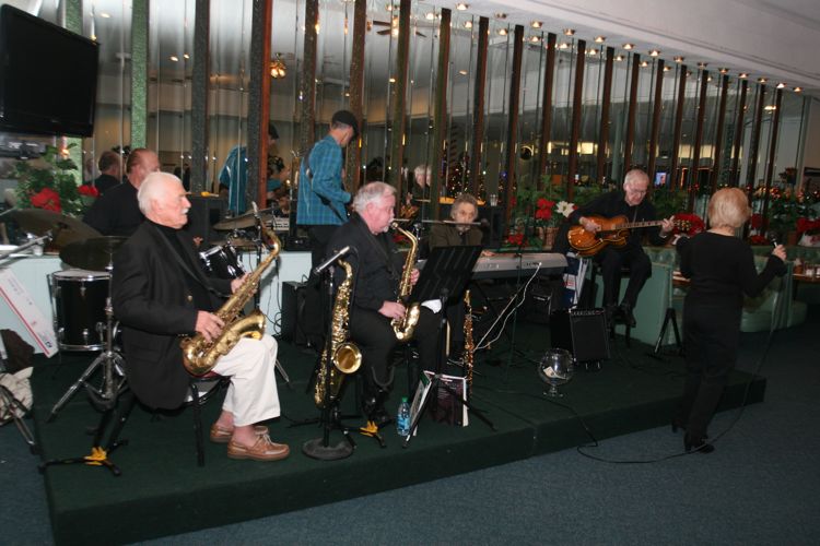 Santa Ana Elks Jam Session November 2010