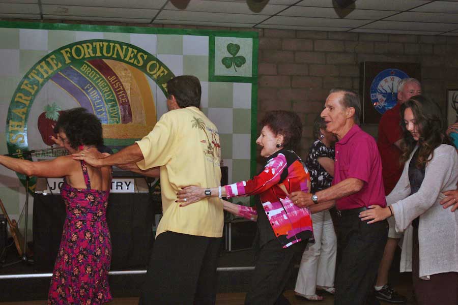 Lisa &  Fiona join us at the Elks September 7th