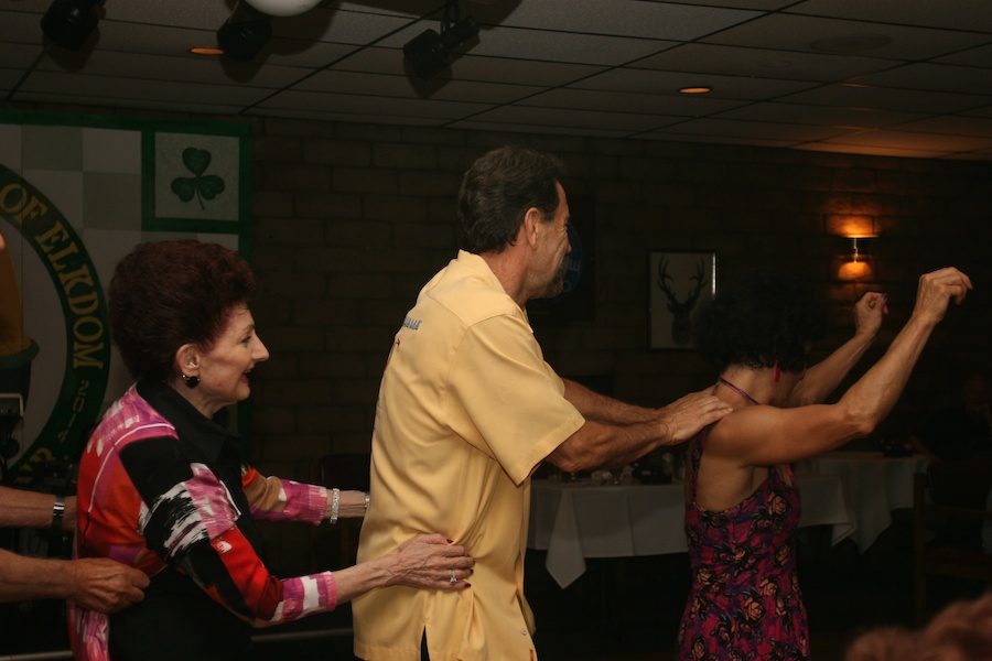 Lisa &  Fiona join us at the Elks September 7th