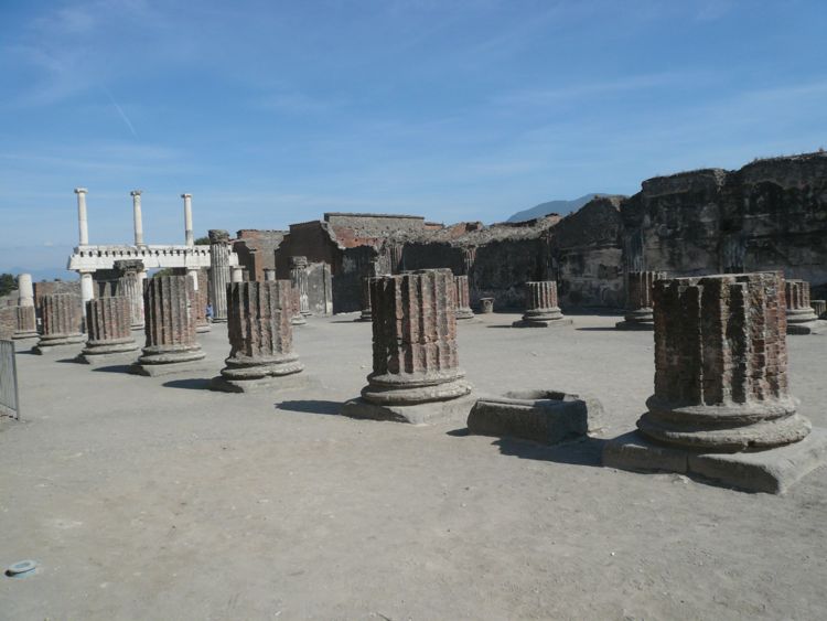 Zaitz Vacation: Naples (Pompeii)