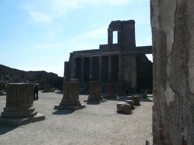 Zaitz Vacation: Naples (Pompeii)