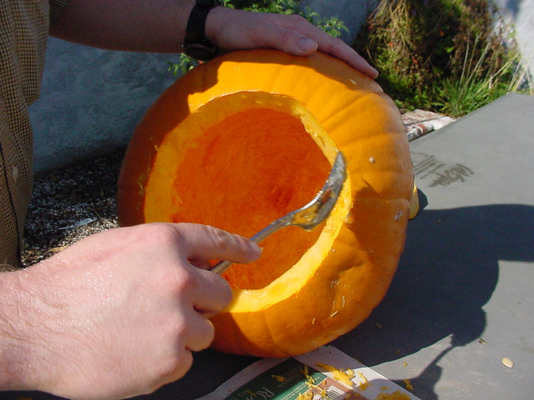 Halloween 2000 Pumpkin Carving