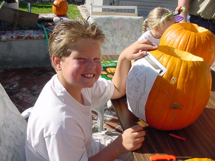 Halloween 2000 Pumpkin Carving