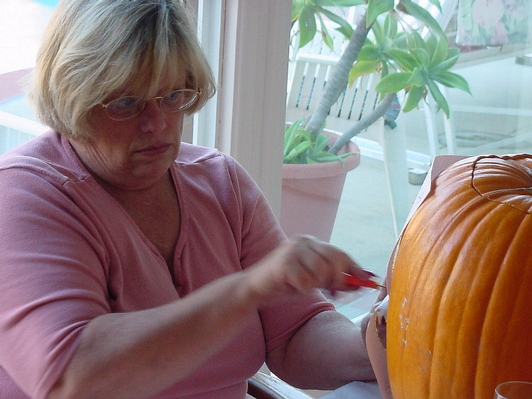 Halloween 2000 Pumpkin Carving