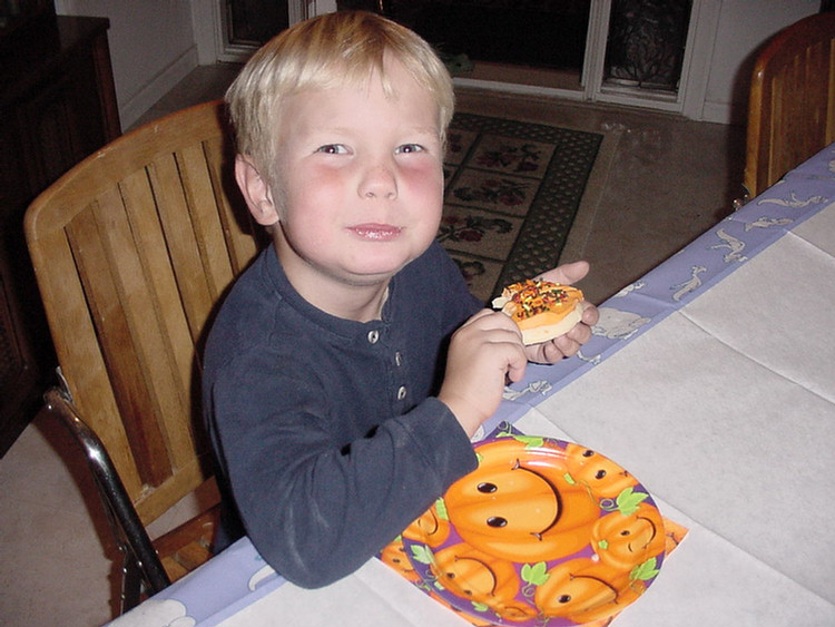 Halloween 2000 Pumpkin Carving