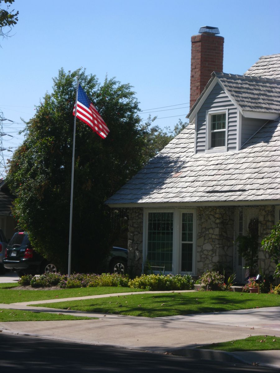 Walking around Rossmoor