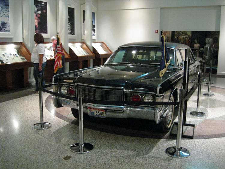 Nixon Library 2009