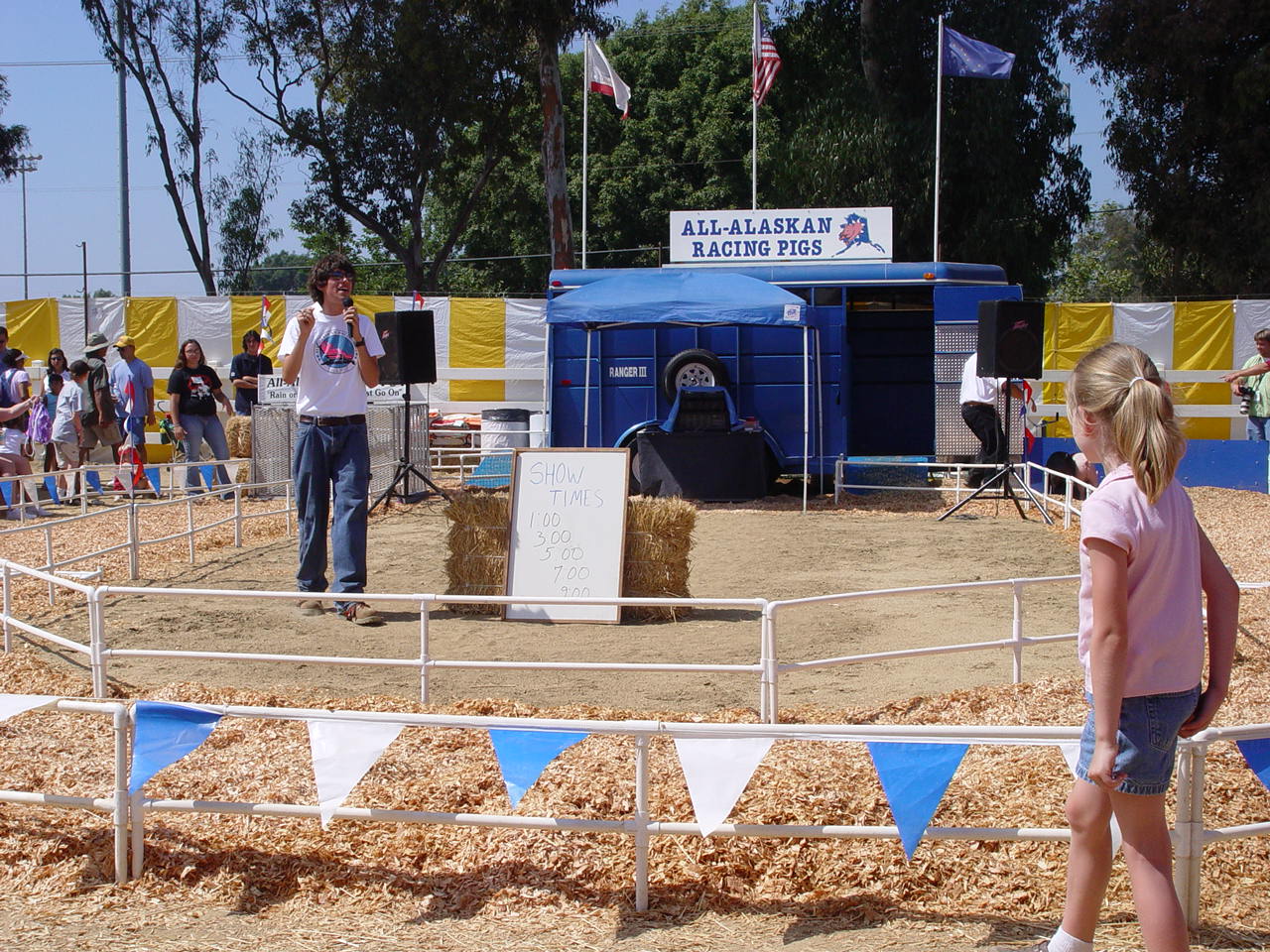 The Liles and Porters go to the OC Fair 2004