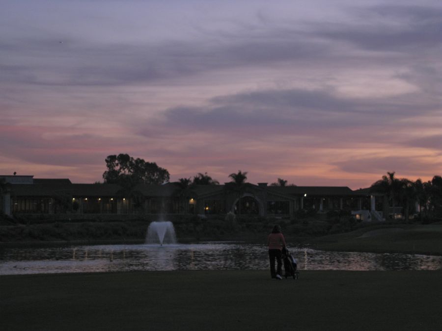 Golfing at ORCC in the wintertime after the time change