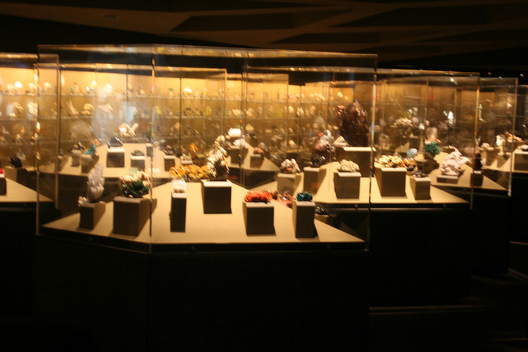 LANHM Gems And Minerals