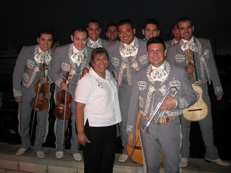 Mariachi 2009 Balboa Bay Club