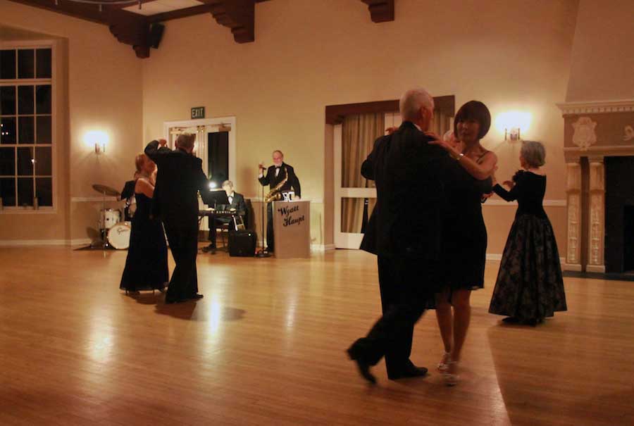 Dancing with the Rondeliers March 2013