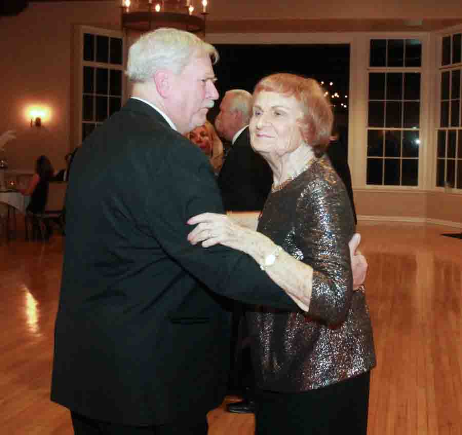 Rondeliers remembering the dancing and music of the 1920's January 8th 2015