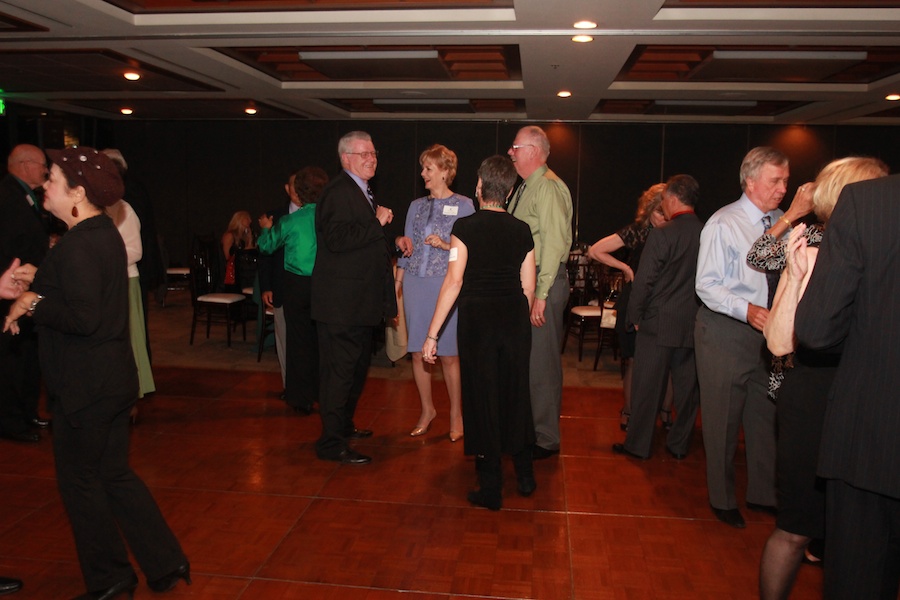 Who was at the Starlighter's March 2013 dance at Alta Vista Country Club??