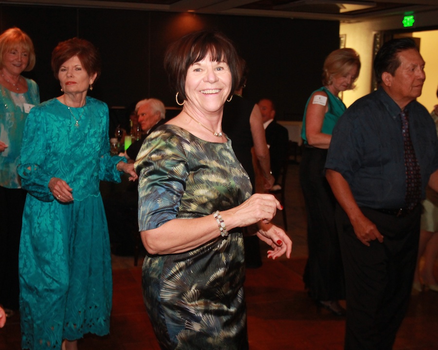 Who was at the Starlighter's March 2013 dance at Alta Vista Country Club??