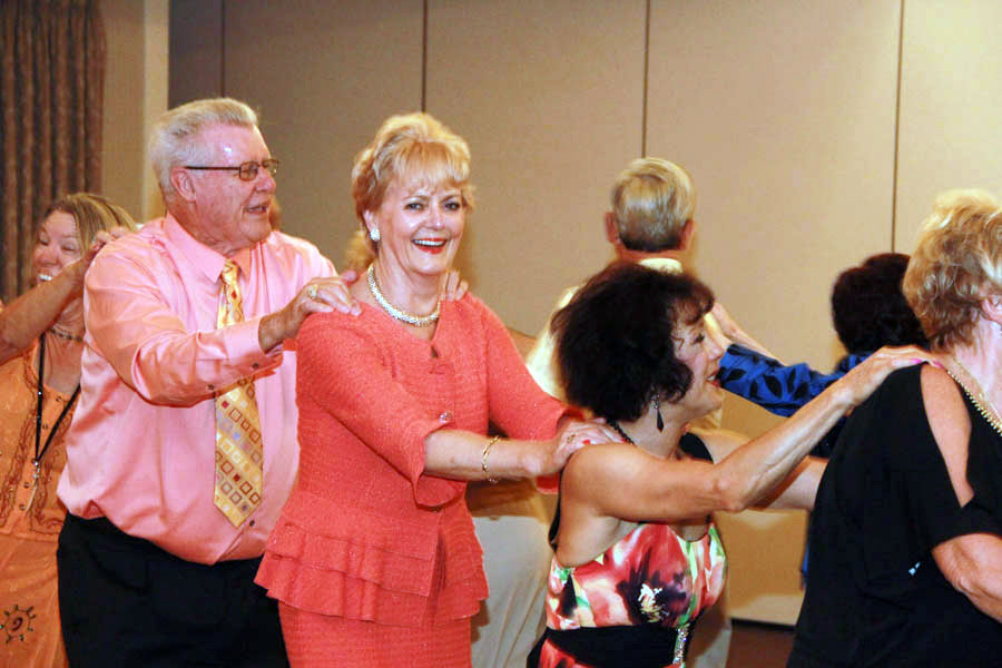 Starlighter's Dance Club Fall Semi-Formal at the Mile Square Park on 9/17/2016