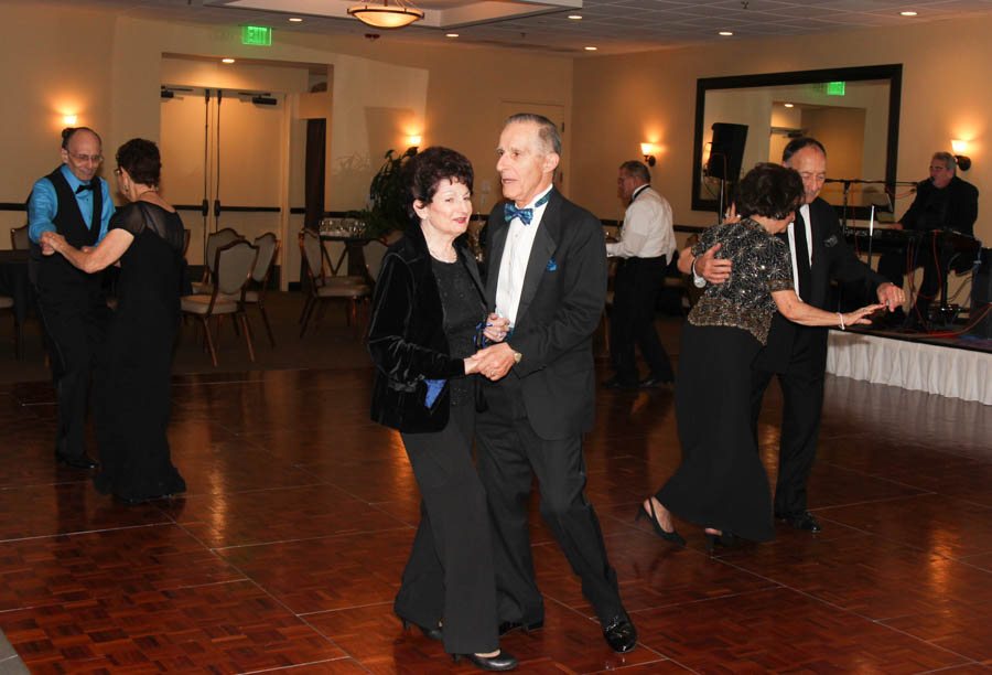 Starlighter's Dance Club Winter Formal 11/19/2016 at Yorba Linda Country Club