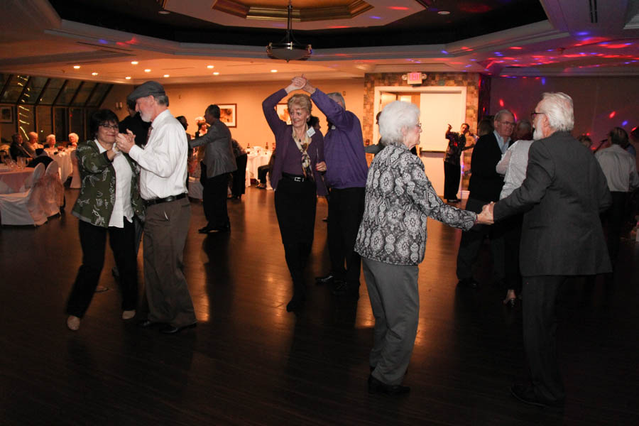 Starlighters Winter Casual Dance at Howard Johnsons in Fullerton 1/21/2017