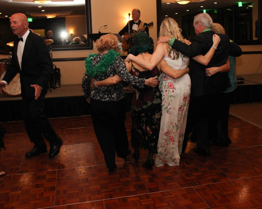 Dinner dancing at Yorba Linda Country Club on St. Patrick's Day 2018 with the Starlighter's Dance Club