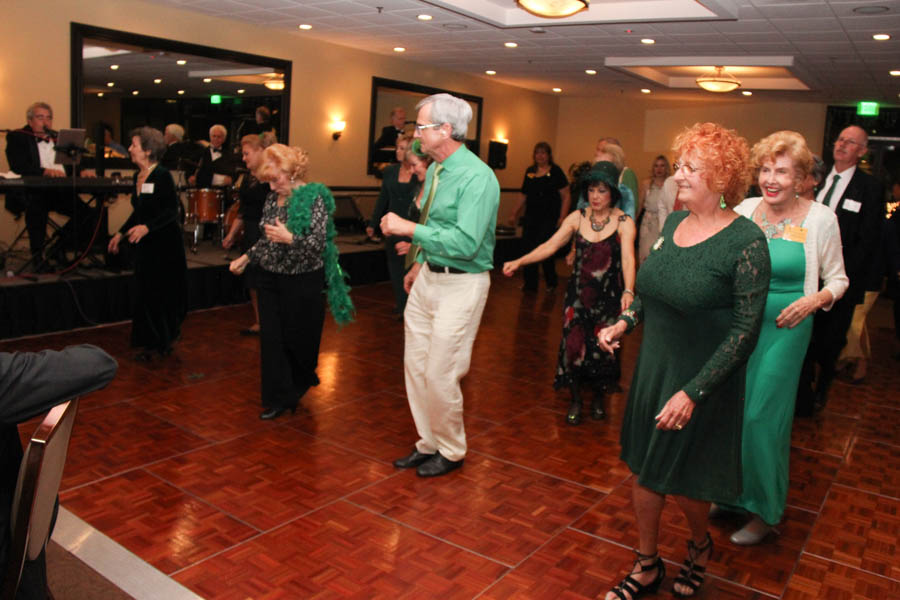 Dinner dancing at Yorba Linda Country Club on St. Patrick's Day 2018 with the Starlighter's Dance Club