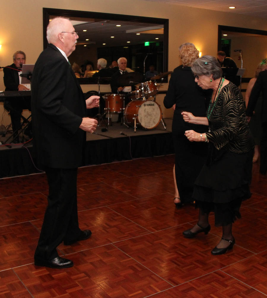 Dinner dancing at Yorba Linda Country Club on St. Patrick's Day 2018 with the Starlighter's Dance Club