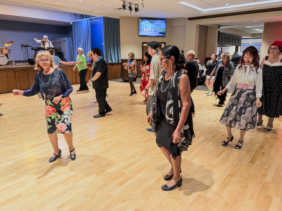 2025-09-21 Post Dinner Dancing With The Starlighters