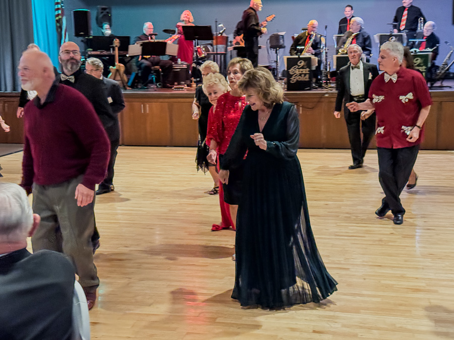 2025-11-16 Starlighters Post Dinner Dancing