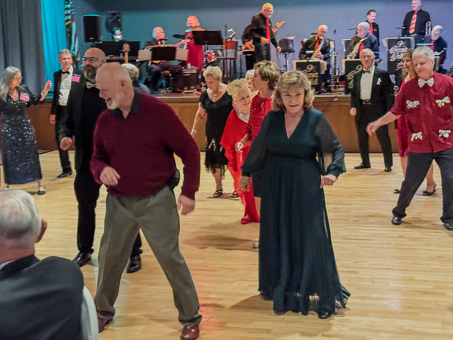 2025-11-16 Starlighters Post Dinner Dancing