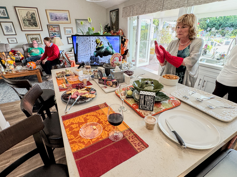 2-25-11-27 Thanksgiving