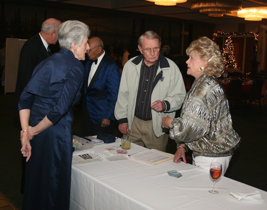 Topper's Mistletoe Ball 2012 pre dinner visiting