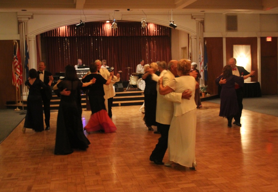 Post dinner dancing Toppers May 2013