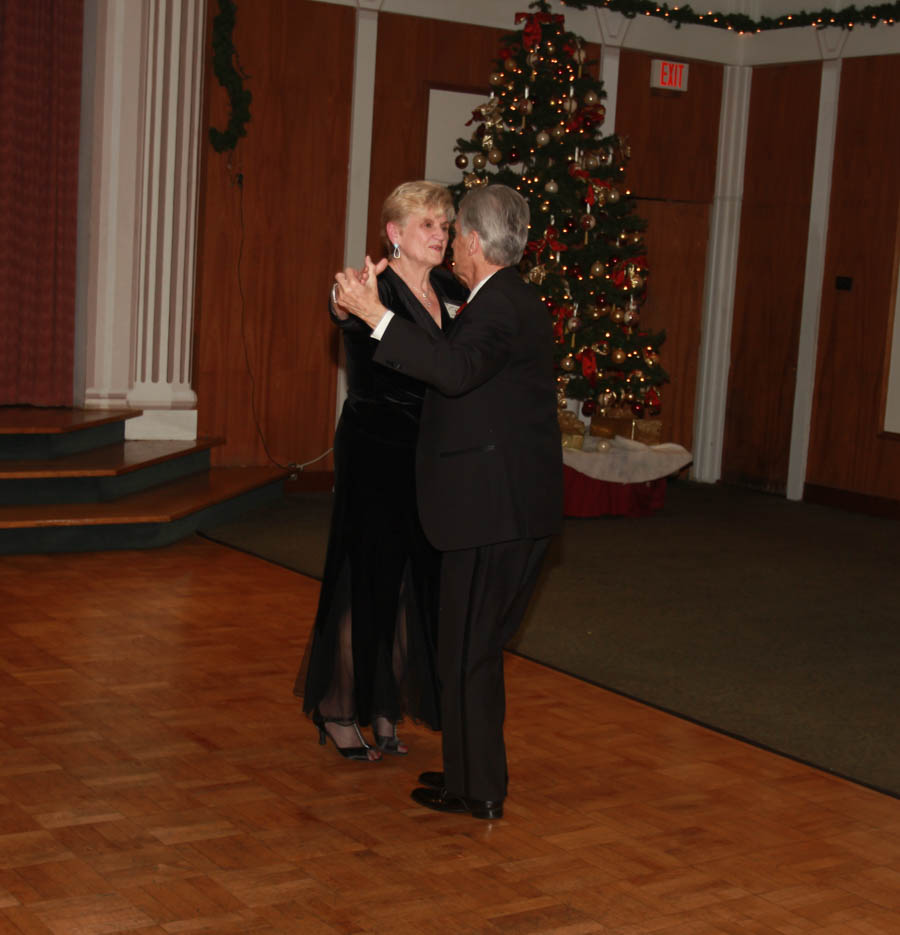 Dancing at the Mistletoe Ball with the Toppers December 2014