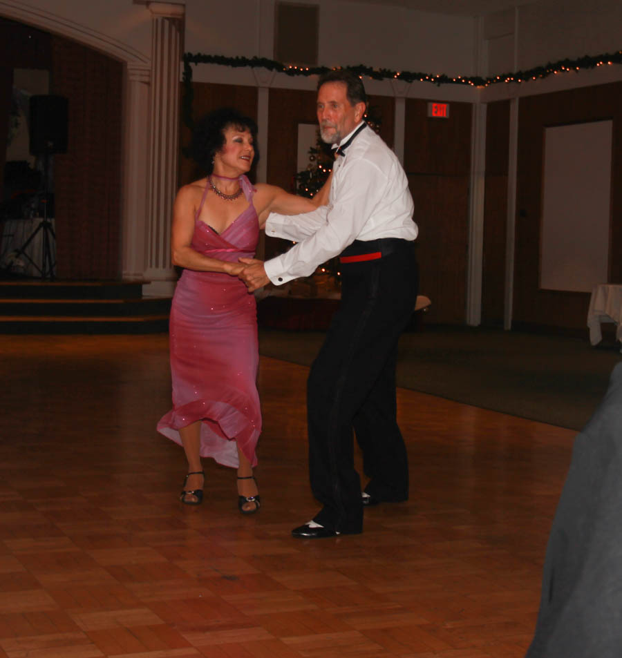 Dancing at the Mistletoe Ball with the Toppers December 2014