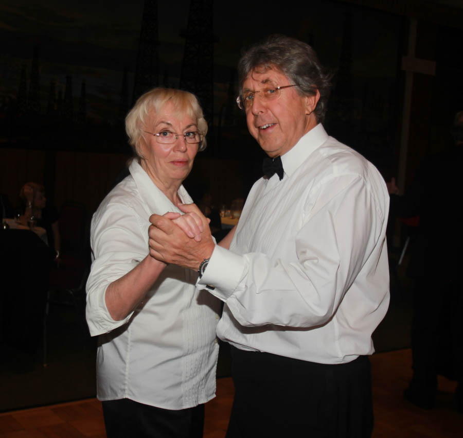 Dancing at the Mistletoe Ball with the Toppers December 2014