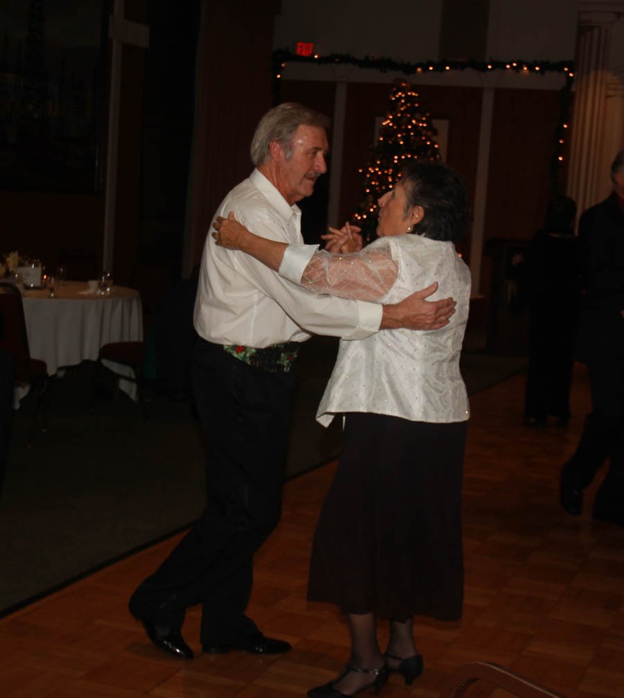 Dancing at the Mistletoe Ball with the Toppers December 2014