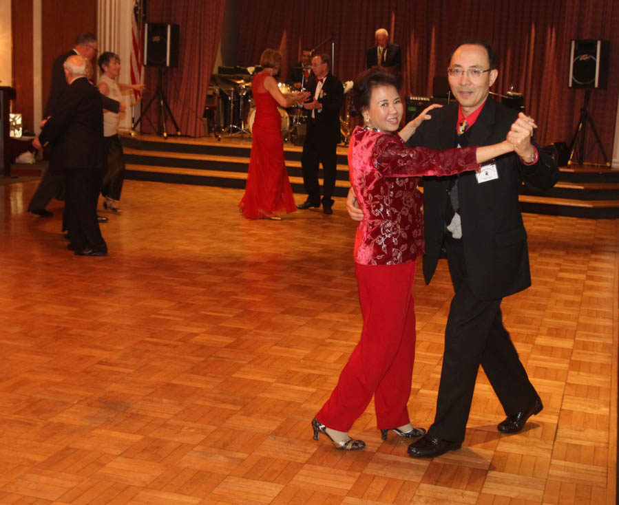 Topper's Dance Club Mistletoe Ball 12/18/2015