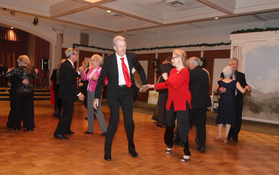 Topper's Dance Club Mistletoe Ball 12/18/2015