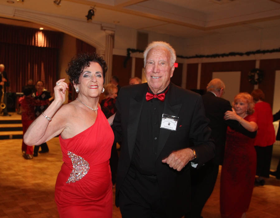 Topper's Dance Club Mistletoe Ball 12/18/2015