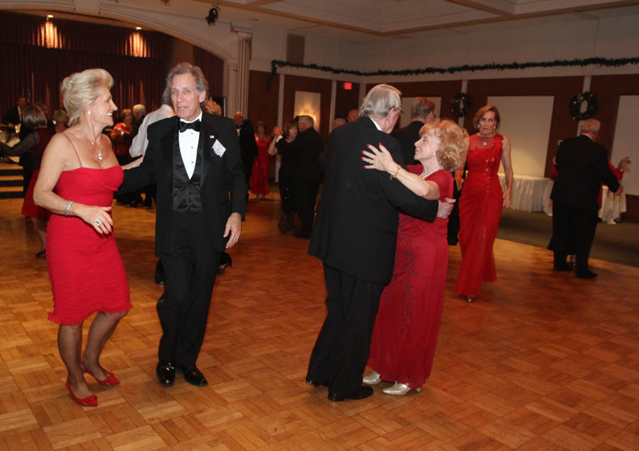 Topper's Dance Club Mistletoe Ball 12/18/2015