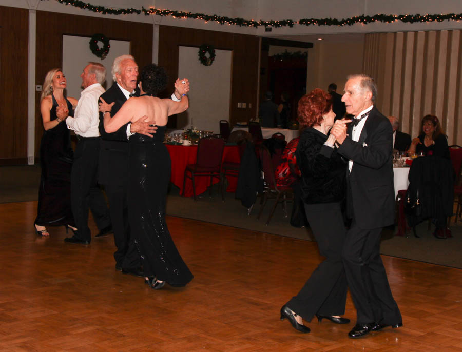 Topper's Mistletoe Ball December 21st 2018 at the Long Beach Petroleum Club