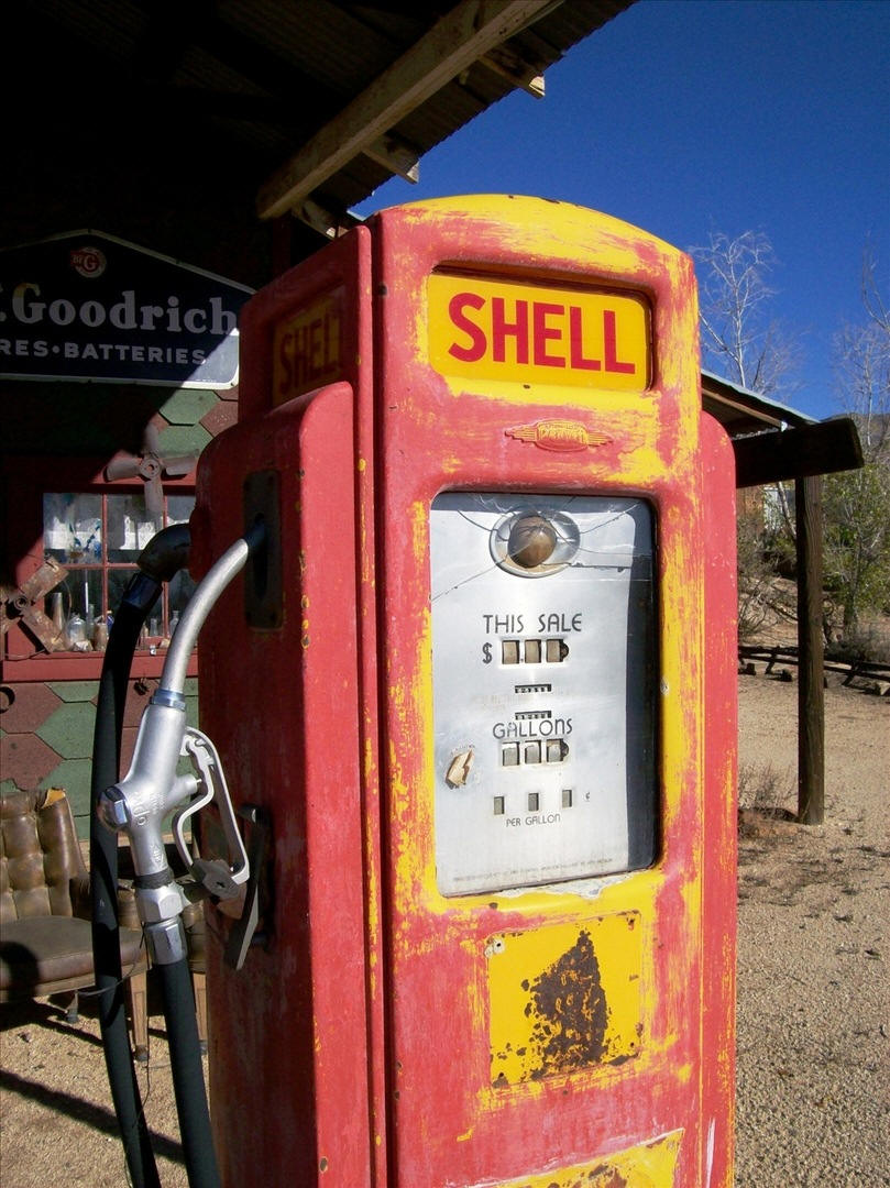 1950's Gas Stations