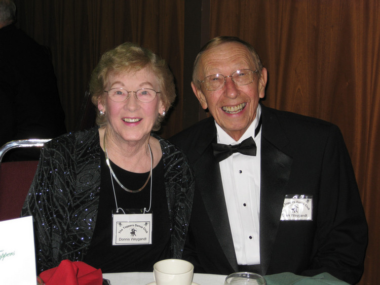 Topper's Mistletow Ball 2008