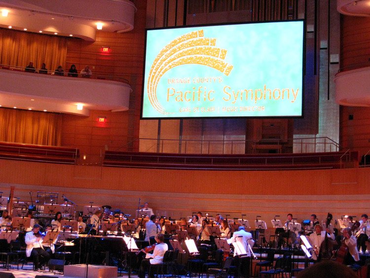 Radio Holly-Days At The Symphony Hall  2008