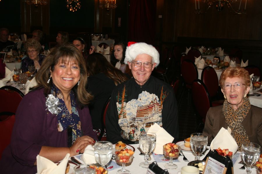 Arrival and visiting at the 2011 Annual Christmas Play