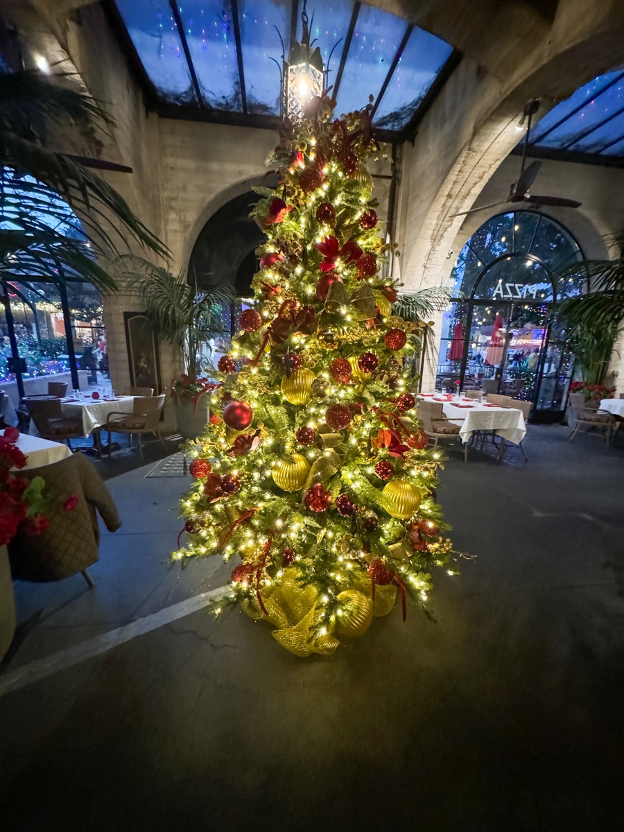 2023-12-21 MIssion Inn With The Dudas