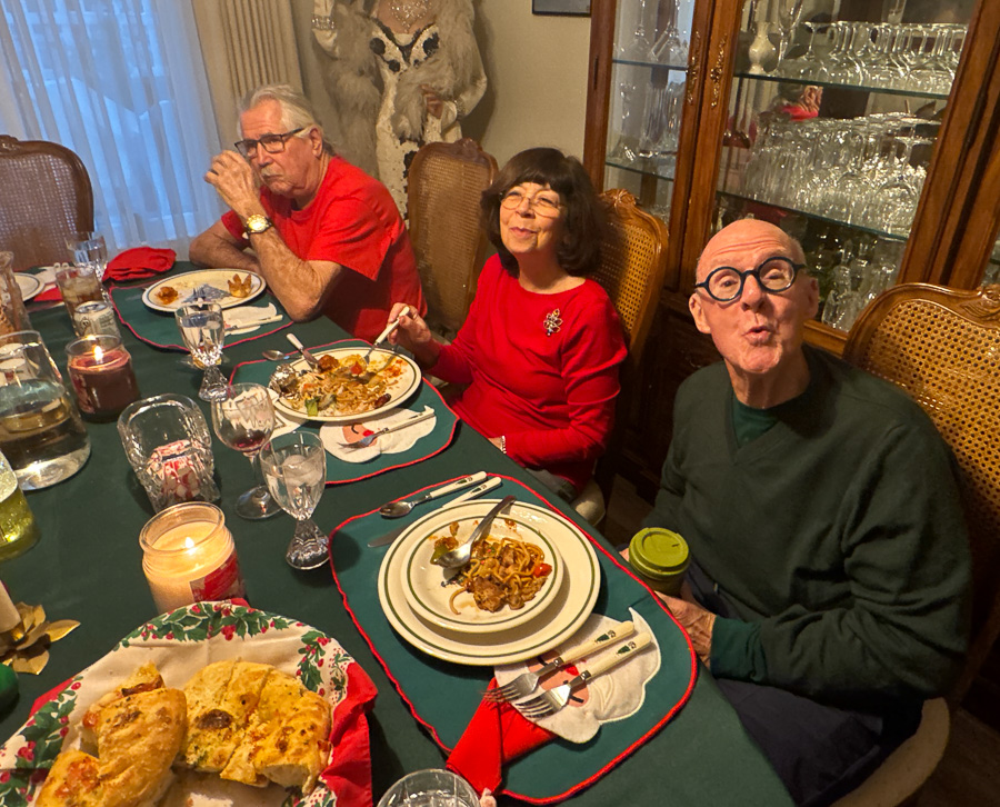 2025-12-25 Christmas Dinner With Friends And Family